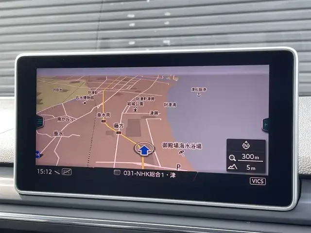 アウディ Ａ４ アバント 1．4TFSIスポーツ 三重県 2018(平30)年 5.4万km グレイシアホワイトメタリック コンビニエンスＰＫＧ　/アシスタンスベーシックＰＫＧ　/ＡＣＣ　/パワーシート　/シートヒーター　/ＬＥＤライト　/バーチャルＣＰ　/アウディプレセンス　/純正１７ＡＷ　/純正ナビ　/バックカメラ　/純正前後ドラレコ/電動リアゲート