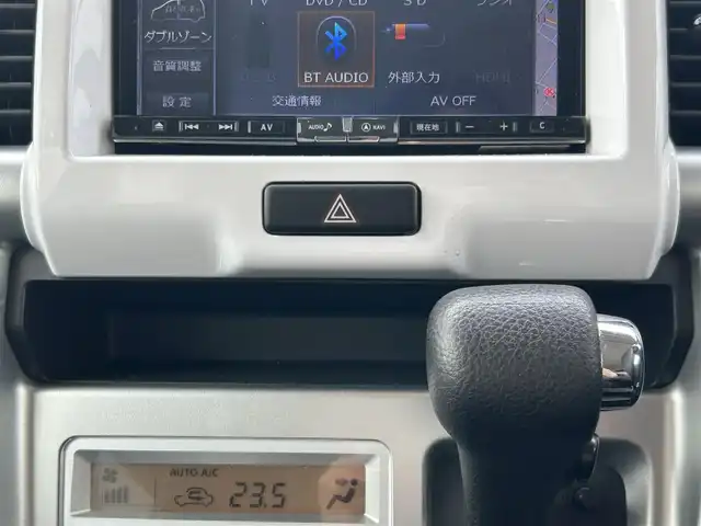 マツダ フレア クロスオーバー XS 静岡県 2016(平28)年 4.5万km フェニックスレッドパール/ブラック 純正ナビ/（AM/FM/DVD/BT/iPod)/フルセグTV/運転席＋助手席シートヒーター/社外ETC/プッシュスタート/スマートキー/デュアルカメラブレーキサポート/横滑り防止/レーンキープアシスト/純正15インチアルミホイール/USB入力端子/純正フロアマット/純正ドアバイザー/　