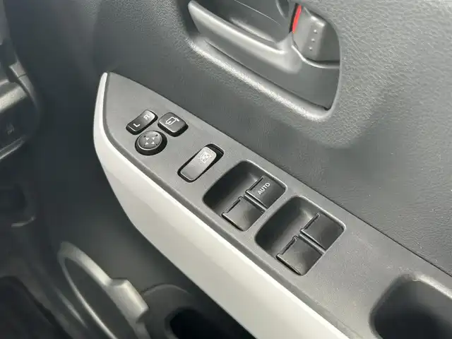 マツダ フレア クロスオーバー XS 静岡県 2016(平28)年 4.5万km フェニックスレッドパール/ブラック 純正ナビ/（AM/FM/DVD/BT/iPod)/フルセグTV/運転席＋助手席シートヒーター/社外ETC/プッシュスタート/スマートキー/デュアルカメラブレーキサポート/横滑り防止/レーンキープアシスト/純正15インチアルミホイール/USB入力端子/純正フロアマット/純正ドアバイザー/　