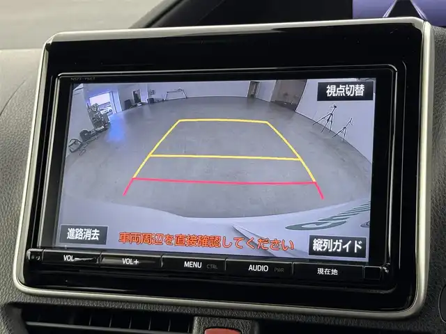 トヨタ ノア Si ダブルバイビー 福岡県 2018(平30)年 7.5万km ホワイトパールクリスタルシャイン ワンオーナー　/純正９型ナビ（フルセグＴＶ）　/バックカメラ　/ビルトインＥＴＣ　/クルーズコントロール　/衝突軽減ブレーキ　/レーンキープ　/先行車発進　/オートマチックハイビーム　/ＭＴモード付き　/両側電動スライドドア　/ハーフレザー　/ＬＥＤヘッドライト　/純正１６インチアルミホイール