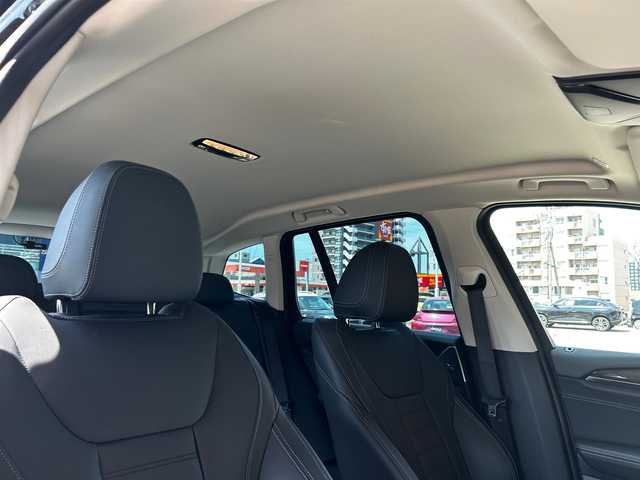ＢＭＷ Ｘ３ 富山県 2018(平30)年 1.1万km 黒 ハイラインパッケージ/黒革シート/360°カメラ/フルセグTV/純正前後ドラレコ/Bluetooth接続/Screen Mirroring/FM/AMラジオ/DVD/CD再生/ドライビングアシスト/パークアシスト/アダプティブLED/ワイヤレスチャージ/D/N席シートヒーター/D/N席パワーシート/WAC/ACC/パワーバックドア