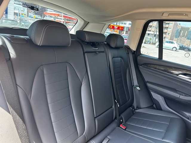 ＢＭＷ Ｘ３ 富山県 2018(平30)年 1.1万km 黒 ハイラインパッケージ/黒革シート/360°カメラ/フルセグTV/純正前後ドラレコ/Bluetooth接続/Screen Mirroring/FM/AMラジオ/DVD/CD再生/ドライビングアシスト/パークアシスト/アダプティブLED/ワイヤレスチャージ/D/N席シートヒーター/D/N席パワーシート/WAC/ACC/パワーバックドア