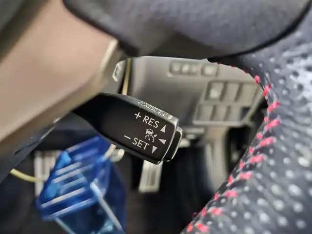 レクサス ＲＣ 300h Fスポーツ 愛知県 2016(平28)年 3万km スターライトブラックガラスフレーク 〇純正ナビ/〇フルセグTV/〇バックカメラ/〇ビルトインETC/〇ドライブレコーダー/〇ムーンルーフ/〇レーダークルーズコントロール/〇角型LEDヘッドランプ/〇オートライト/〇フォグランプ/〇純正19インチアルミ/〇革巻きステアリング/〇パドルシフト/〇ステアリングヒーター/〇オートエアコン/〇革シート/〇シートヒーター/〇シートベンチレーション/〇パワーシート/〇左右独立オートエアコン/〇スマートエントリー/〇禁煙車
