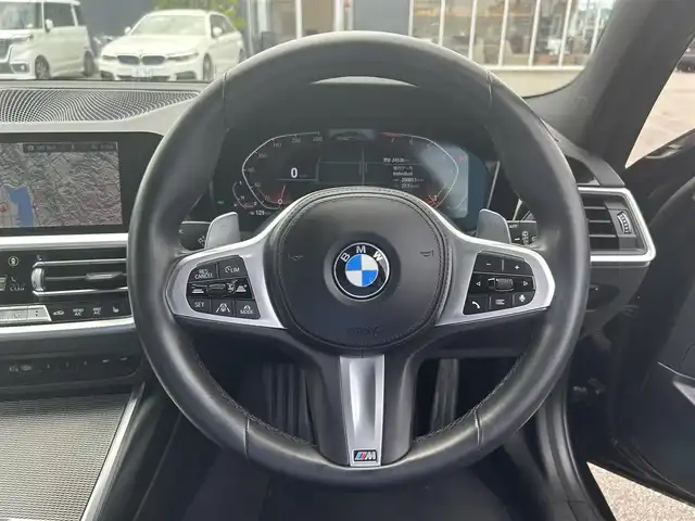 ＢＭＷ ３２０ｉ ツーリング Mスポーツ 滋賀県 2022(令4)年 2.5万km サファイアブラックP ドライビングアシストプロフェッショナル/・ACC(ストップ&ゴー機能付)/・ステアリング&レーンコントロールアシスト/・レーンディパーチャーウォーニング/・レーンチェンジウォーニング/・衝突回避・被害軽減ブレーキ/・クロストラフィックウォーニング(フロント&リヤ)/BMWライブコックピット/・12.3インチ マルチディスプレイメーターパネル/・10.25インチ ワイドコントロールディスプレイ/・HDDナビゲーションシステム/オートマチックテールゲート/コンフォートアクセス/電動フロントシート/フロントシートヒーティング/アダプティブLEDヘッドライト/ハイビームアシスタント/パーキングアシスト/リヤビューカメラ/PDC/オートライト/レインセンサー/自動防眩ルームミラー /アンビエントライト/ワイヤレスチャージング/ルームミラー内蔵ETC　/ドライブレコーダー