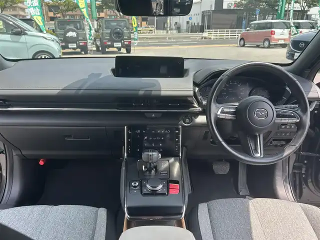マツダ ＭＸ－３０ 鳥取県 2021(令3)年 2.5万km マシーングレープレミアムM ベーシックＰＫＧ＋エクステリアパッケージ/スマートブレーキサポート/8.8型メーカーナビ/・フルセグ/・Bluetooth/全周囲カメラ/ドライバーモニタリング/スマートキー/プッシュスタート/ETC/前後ドライブレコーダー/D席メモリー付きパワーシート/純正18AW（高輝度ダーク塗装）/前席シートヒーター/アクティブドライビングディスプレイ/アダプティブLEDヘッドライト/クルージング＆トラフィックサポート/W&サイドエアバック/カーテンエアバック