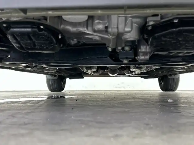 日産 ノート X 三重県 2018(平30)年 1.9万km スーパーブラック 禁煙車　/アラウンドビューモニター　/スマートルームミラー　/純正７型ナビ　/CD/フルセグTV/BT/AM/FM/ＥＴＣ　　/クリアランスソナー　/オートライト　/エマージェンシーブレーキ　/ステアリングリモコン　/スマートキー/取説・保証書/スペアキーあり
