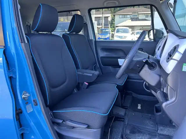 マツダ フレア クロスオーバー XS 島根県 2015(平27)年 11.1万km 青／白 登録時走行距離110350km/クラリオン オーディオ（AM・FM・CD）/シートヒーター（運転席）/衝突被害軽減ブレーキ/横滑り防止装置/アイドリングストップ/LEDヘッドランプ（オート）/フォグランプ/ETC/ドライブレコーダー/プッシュスタート/スマートキー/ドアバイザー/15インチ純正AW/禁煙車