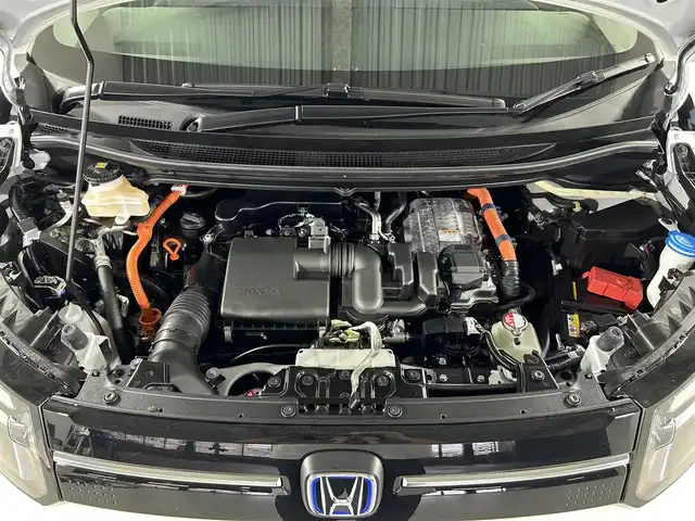 ホンダ フリード ハイブリット e:HEV AIR EX 佐賀県 2025(令7)年 0.1千km プラチナホワイトパール 純正9インチナビ/フルセグTV/Bluetooth/Android Auto/Applecarplay/衝突被害軽減装置/バックカメラ/レーダークルーズコントロール/レーンアシスト/ブラインドスポットモニター/クリアランスソナー/オートライト/オートマチックハイビーム/LEDヘッドライト/電子パーキング/ブレーキホールド/両側パワースライドドア/ハーフレザーシート/運転席・助手席シートヒーター/サーキュレーター/後席サンシェード/純正15インチアルミホイール/スマートキー/スペアキー×1
