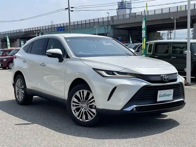 トヨタ ハリアー Z 石川県 2020(令2)年 4.9万km ホワイトパールクリスタルシャイン 純正メモリーナビ/フルセグTV/パノラマモニター/LEDヘッドライト/ビルトインETC/純正アルミホイール/パワーバックドア/ブラインドスポットモニター/デジタルミラー/ハーフレザーシート/トヨタセーフティセンス/レーダークルーズ/JBLサウンド/オートライト