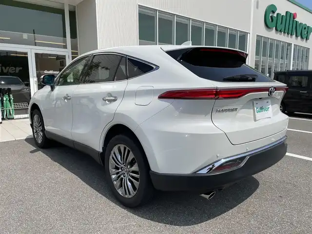 トヨタ ハリアー Z 石川県 2020(令2)年 4.9万km ホワイトパールクリスタルシャイン 純正メモリーナビ/フルセグTV/パノラマモニター/LEDヘッドライト/ビルトインETC/純正アルミホイール/パワーバックドア/ブラインドスポットモニター/デジタルミラー/ハーフレザーシート/トヨタセーフティセンス/レーダークルーズ/JBLサウンド/オートライト