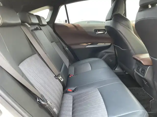トヨタ ハリアー Z 石川県 2020(令2)年 4.9万km ホワイトパールクリスタルシャイン 純正メモリーナビ/フルセグTV/パノラマモニター/LEDヘッドライト/ビルトインETC/純正アルミホイール/パワーバックドア/ブラインドスポットモニター/デジタルミラー/ハーフレザーシート/トヨタセーフティセンス/レーダークルーズ/JBLサウンド/オートライト