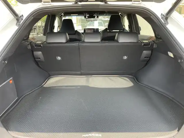 トヨタ ハリアー Z 石川県 2020(令2)年 4.9万km ホワイトパールクリスタルシャイン 純正メモリーナビ/フルセグTV/パノラマモニター/LEDヘッドライト/ビルトインETC/純正アルミホイール/パワーバックドア/ブラインドスポットモニター/デジタルミラー/ハーフレザーシート/トヨタセーフティセンス/レーダークルーズ/JBLサウンド/オートライト