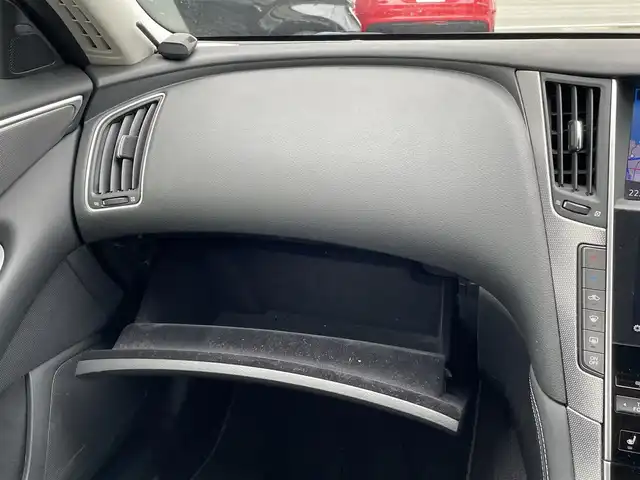 日産 スカイライン ハイブリッド 350GT Type SP 福岡県 2015(平27)年 11.6万km スーパーブラック 純正メーカーナビ/Bluetooth対応/ワンセグTV/バックカメラ/360度カメラ/レーダークルーズコントロール/パドルシフト/ドライブレコーダー/前席パワーシート（運転席メモリ付）/シートヒーター/ビルトインETC/純正フロアマット/純正アルミホイール/全席レザーシート/プッシュスタート/取扱説明書/スペアキー/スマートキー