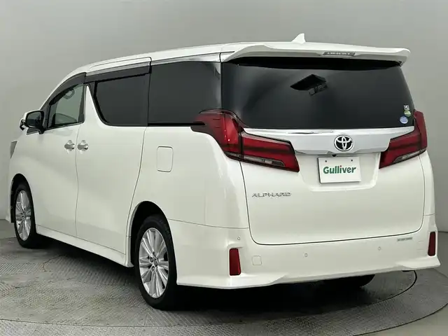 トヨタ アルファード S Aパッケージ 道央・札幌 2019(令1)年 5.3万km ホワイトパールクリスタルシャイン ・４WD/・トヨタセーフティセンス/・プリクラッシュセーフティ/・レーンキープアシスト/・レーダークルーズコントロール/・オートハイビーム/・先行車発信告知/・標識認識システム/・純正メモリナビ/・フルセグ/BT/CD/DVD/・バックカメラ/・フリップダウンモニター/・両側パワースライドドア/・ドアロック連動ミラー/・LEDヘッドライト/・LEDフォグランプ/・オートブレーキホールド/・コーナーセンサー/・プッシュスタート/・スマートキー