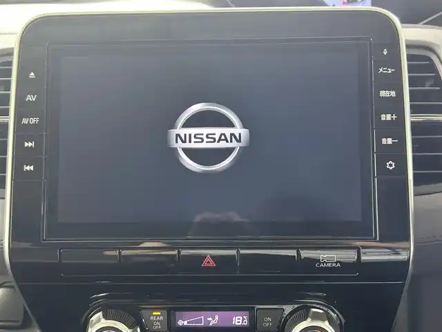 日産 セレナ ハイウェイスター V 佐賀県 2021(令3)年 4.5万km ブリリアントホワイトパール ワンオーナー/プロパイロット/純正ナビ/アラウンドビューモニター/後席純正モニター/CD/DVD/BD・BT/SD/USB/ステアリングリモコン/電子パーキングブレーキ/両側パワースライドドア/左側ハンズフリースライドドア/純正ドライブレコーダー/デジタルインナーミラー/ETC/プッシュスタート/フロアマット/ドアバイザー/後席ロールサンシェード