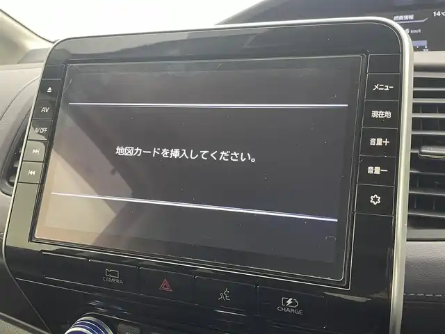 日産 セレナ 茨城県 2022(令4)年 3.7万km ダイヤモンドブラック 純正ナビ/プロパイロット/フルセグ視聴可/Bluetooth接続/ETC/ドラレコ/USB入力端子/WAC/全方位カメラ/デジタルインナーミラー/ステアリングヒーター/シートヒーター（D＋N席）/オートマチックハイビーム