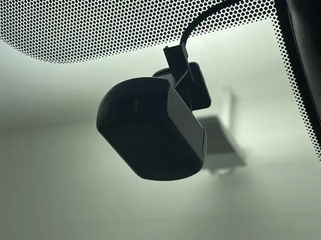 日産 セレナ 茨城県 2022(令4)年 3.7万km ダイヤモンドブラック 純正ナビ/プロパイロット/フルセグ視聴可/Bluetooth接続/ETC/ドラレコ/USB入力端子/WAC/全方位カメラ/デジタルインナーミラー/ステアリングヒーター/シートヒーター（D＋N席）/オートマチックハイビーム