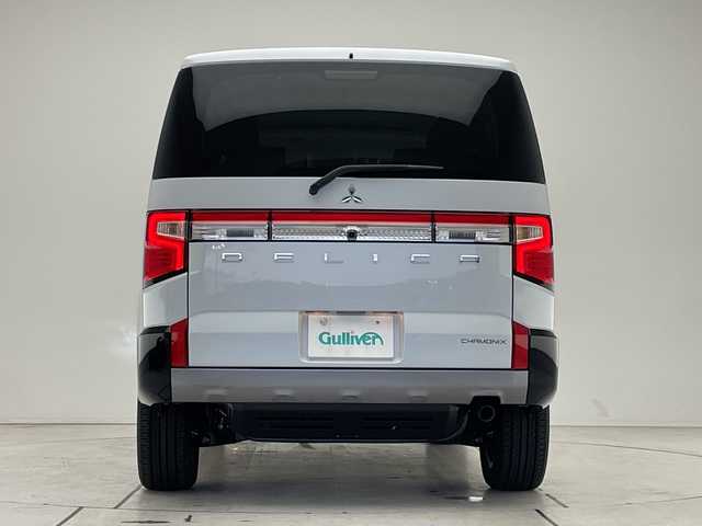 三菱 デリカＤ：５ シャモニー 愛知県 2025(令7)年 0.1千km 白Ⅱ 登録済未使用車/純正11型ナビ/全方位カメラ/レーダークルーズコントロール/バックカメラ/電動リアゲート/純正アルミホイール/ブラインドスポットモニター/両側パワースライドドア/４ＷＤ/LEDヘッドライト/パドルシフト/ステアリングヒーター/オートマチックハイビーム/ステアリングスイッチ/スマートキー/プッシュスタート