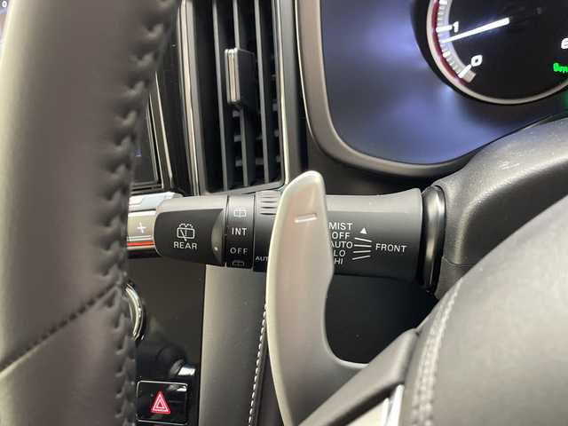 三菱 デリカＤ：５ シャモニー 愛知県 2025(令7)年 0.1千km 白Ⅱ 登録済未使用車/純正11型ナビ/全方位カメラ/レーダークルーズコントロール/バックカメラ/電動リアゲート/純正アルミホイール/ブラインドスポットモニター/両側パワースライドドア/４ＷＤ/LEDヘッドライト/パドルシフト/ステアリングヒーター/オートマチックハイビーム/ステアリングスイッチ/スマートキー/プッシュスタート