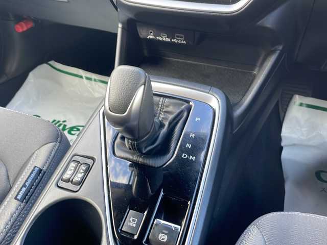 スバル インプレッサ ST－G 東京都 2024(令6)年 0.6万km アイスシルバーメタリック ワンオーナー/新車時保証書　整備記録簿/取扱説明書　ナビ説明書/アイサイトセイフティープラス/プリクラッシュブレーキ/レーダークルーズコントロール/アクティブレーンキープ/AT誤発進抑制制御【前後】/純正ナビ/フルセグTV/BT/USB/AppleCarplay/360度カメラ　ETC【2.0】/ドライブレコーダー【前後】/Fシートヒーター　ハンドルヒーター/フロントパワーシート/LEDヘッドライト/オートライト/スマートキー×2【キータグ有】/パドルシフト付革巻きハンドル/純正17インチアルミ