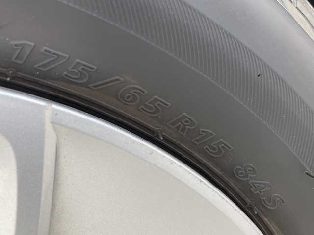 スズキ イグニス ハイブリッド MG 愛知県 2016(平28)年 3.4万km スチールシルバーM SDナビ/シートヒーター/ワンオーナー/アイドリングストップ/横滑り防止装置/純正フロアマット/リモコンキー/ワンセグ/CD DVD/Bluetooth