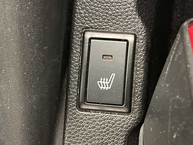 スズキ イグニス ハイブリッド MG 愛知県 2016(平28)年 3.4万km スチールシルバーM SDナビ/シートヒーター/ワンオーナー/アイドリングストップ/横滑り防止装置/純正フロアマット/リモコンキー/ワンセグ/CD DVD/Bluetooth