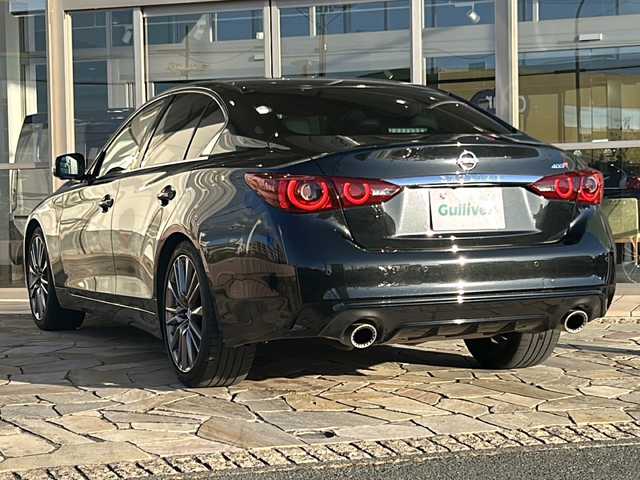 日産 スカイライン 400R 静岡県 2020(令2)年 5.5万km メテオフレークブラックパール 純正ナビ/AM・FM/フルセグTV/CD/DVD/USB/Bluetooth/Apple Carplay/主要装備/・純正ナビ　/・レーダークルーズコントロール　/・シートヒーター　/・テレスコ　/・全方位カメラ　　/・スマートキー　/・コーナーセンサー/・パドルシフト　/・オートライト　/・スペアキー　/・取扱説明書　/・保証書　/・ＥＴＣ　/・ＬＥＤヘッドライト　/・パワーシート/・フォグランプ/・純正アルミホイール/・ステアリングリモコン