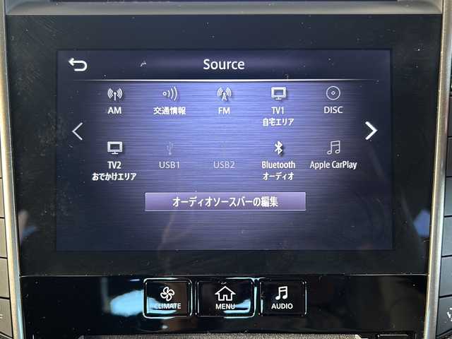 日産 スカイライン 400R 静岡県 2020(令2)年 5.5万km メテオフレークブラックパール 純正ナビ/AM・FM/フルセグTV/CD/DVD/USB/Bluetooth/Apple Carplay/主要装備/・純正ナビ　/・レーダークルーズコントロール　/・シートヒーター　/・テレスコ　/・全方位カメラ　　/・スマートキー　/・コーナーセンサー/・パドルシフト　/・オートライト　/・スペアキー　/・取扱説明書　/・保証書　/・ＥＴＣ　/・ＬＥＤヘッドライト　/・パワーシート/・フォグランプ/・純正アルミホイール/・ステアリングリモコン