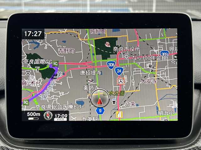 メルセデス・ベンツ Ｂ１８０ スポーツ 奈良県 2017(平29)年 3万km カルサイトホワイト 純正HDDナビ/BT/CD/DVD/SD/フルセグTV/AppleCarPlay/AndroidAuto/バックカメラ/レーダーセーフティパッケージ/　-ブラインドスポットアシスト/　-レーンキーピングアシスト/　-アダクティブクルーズコントロール/　-アクティブブレーキアシスト/前後コーナーセンサー/ハーフレザーシート/D席メモリー機能付パワーシート/D/N席シートヒーター/パドルシフト/LEDヘッドライト/オートハイビーム/純正18インチAW/純正フロアマット/ドアバイザー/プッシュスタート/ETC