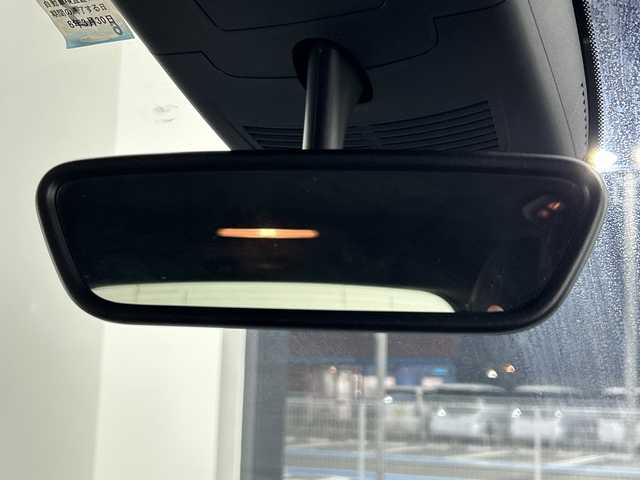 メルセデス・ベンツ Ｂ１８０ スポーツ 奈良県 2017(平29)年 3万km カルサイトホワイト 純正HDDナビ/BT/CD/DVD/SD/フルセグTV/AppleCarPlay/AndroidAuto/バックカメラ/レーダーセーフティパッケージ/　-ブラインドスポットアシスト/　-レーンキーピングアシスト/　-アダクティブクルーズコントロール/　-アクティブブレーキアシスト/前後コーナーセンサー/ハーフレザーシート/D席メモリー機能付パワーシート/D/N席シートヒーター/パドルシフト/LEDヘッドライト/オートハイビーム/純正18インチAW/純正フロアマット/ドアバイザー/プッシュスタート/ETC