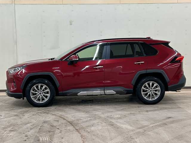 トヨタ ＲＡＶ４ ハイブリットG 道央・札幌 2019(令1)年 9.5万km センシュアルレッドマイカ /4WD//純正ナビ//オートライト//オートエアコン//フルセグテレビ//バックカメラ//クルーズコントロール//ドアバイザー//プッシュスタート//パワーバックドア//ETC//オートマチックハイビーム//フォグランプ//シートヒーター//ドライブレコーダー//エンジンスタータ//パワーバックドア//ステアリングヒーター//夏タイヤ付き