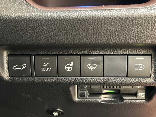 トヨタ ＲＡＶ４ ハイブリットG 道央・札幌 2019(令1)年 9.5万km センシュアルレッドマイカ /4WD//純正ナビ//オートライト//オートエアコン//フルセグテレビ//バックカメラ//クルーズコントロール//ドアバイザー//プッシュスタート//パワーバックドア//ETC//オートマチックハイビーム//フォグランプ//シートヒーター//ドライブレコーダー//エンジンスタータ//パワーバックドア//ステアリングヒーター//夏タイヤ付き