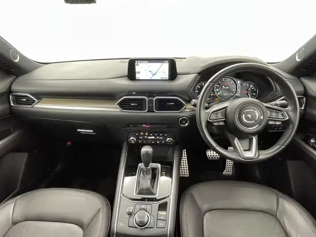 マツダ ＣＸ－５ XD エクスクルーシブモード 熊本県 2019(平31)年 6.8万km ジェットブラックマイカ 純正ナビ/（AM/FM/USB/CD/DVD/AUX/BT/フルセグ）/レーダークルーズコントロール/前後コーナーセンサー/衝突軽減ブレーキ/ブラインドスポットモニター/バック+全方位カメラ/BOSEサウンドシステム/ETC/社外前後ドライブレコーダー/レザーシート/D+N席パワーシート/D+N席シートヒーター/D+N席エアシート/D席メモリーシート/ヒートステアリング/電動リアゲート/純正フロアマット/純正19インチアルミホイール/オートライト/LEDヘッドライト/フォグランプ/4WD/MT付きAT/ステアリングスイッチ/プッシュスタート/スマートキー/スペアキー×1/電動パーキングブレーキ/オートホールド/オート電動格納ミラー/アイドリングストップ/DUALオートエアコン/横滑り防止装置/ISO FIX/W+サイド+カーテンエアバッグ/取扱説明書