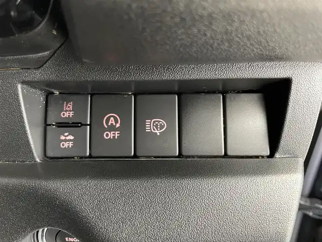 スズキ ジムニー XC 富山県 2023(令5)年 2.1万km ブルーイッシュブラックパール3 社外ディスプレイオーディオ（AM/FM/BT）/バックカメラ/ETC/シートヒーター/衝突被害軽減システム/クルーズコントロール/レーンキープアシスト/横滑り防止装置/アイドリングストップ/純正アルミホイール/社外フロアマット/オートLEDライト/フォグライト/革巻きステアリング/ステアリングスイッチ/スマートキー/スペアキー
