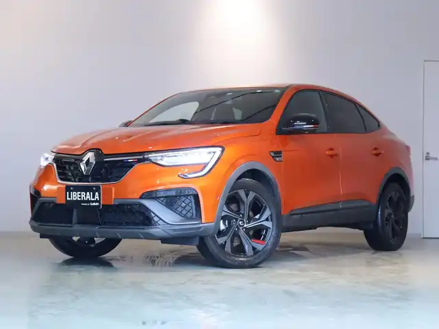 ルノー ルノー アルカナ RSライン E-テックハイブリッド 静岡県 2022(令4)年 3.3万km オレンジ 純正ディスプレイオーディオ/Apple Carplay/ACC/LKA/BSM/デジタルインナーミラー/前後ドラレコ/360°カメラ/前席シートヒーター/前席パワーシート/衝突軽減ブレーキ/LEDヘッドライト/カラー　EQB　オランジュバレンシアＭ/ワイヤレス充電/ETC