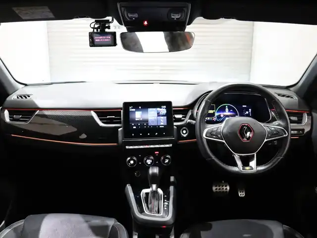 ルノー ルノー アルカナ RSライン E-テックハイブリッド 静岡県 2022(令4)年 3.3万km オレンジ 純正ディスプレイオーディオ/Apple Carplay/ACC/LKA/BSM/デジタルインナーミラー/前後ドラレコ/360°カメラ/前席シートヒーター/前席パワーシート/衝突軽減ブレーキ/LEDヘッドライト/カラー　EQB　オランジュバレンシアＭ/ワイヤレス充電/ETC