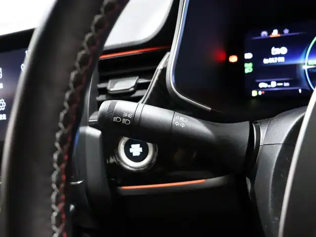ルノー ルノー アルカナ RSライン E-テックハイブリッド 静岡県 2022(令4)年 3.3万km オレンジ 純正ディスプレイオーディオ/Apple Carplay/ACC/LKA/BSM/デジタルインナーミラー/前後ドラレコ/360°カメラ/前席シートヒーター/前席パワーシート/衝突軽減ブレーキ/LEDヘッドライト/カラー　EQB　オランジュバレンシアＭ/ワイヤレス充電/ETC