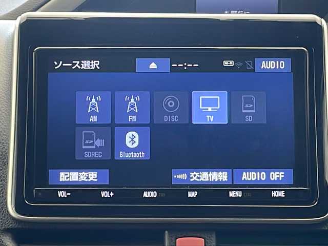 トヨタ ヴォクシー ハイブリッド ZS 煌Ⅲ 沖縄県 2021(令3)年 4.5万km イナズマスパーキングブラックガラスフレーク 純正９インチナビ(NSZT-Y68T)/(フルセグ　ＤＶＤ　Ｂｌｕｅｔｏｏｔｈ)/ビルトインＥＴＣ/前後ドライブレコーダー/ＴＳＳ　/ステアスイッチ　/両側パワースライドドア　/ハーフレザーシート /シートヒーター　/USBポート/ハーフレザー　/ウィンカーミラー　/ＬＥＤヘッドライト