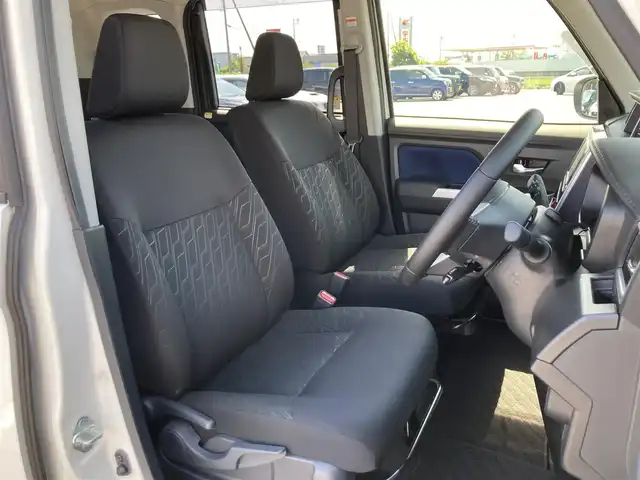 トヨタ タンク カスタムG 鳥取県 2020(令2)年 1.3万km パールホワイトⅢ 純正ナビ/フルセグ/CD/BT/パノラミックビューモニター/スマートアシスト/両側パワースライドドア/前席シートヒーター/クルーズコントロール/LEDヘットライト/オートハイビーム/純正14インチアルミホイール/プッシュエンジンスタート/アイドリングストップ/純正フロアマット/ドアバイザー/保証書・取扱説明書
