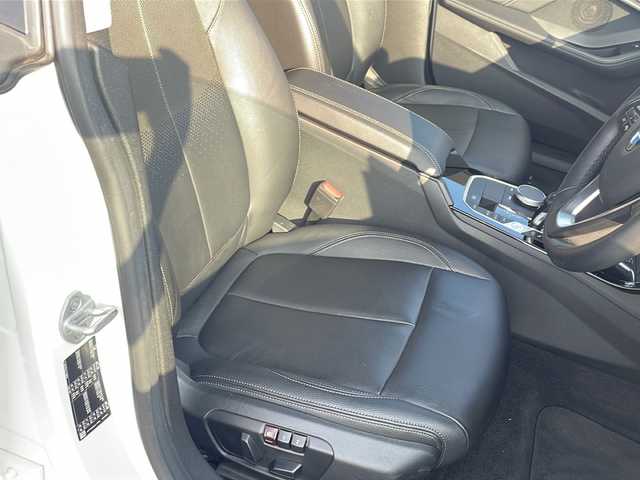 ＢＭＷ ２１８ｉ グランクーペ プレイ 千葉県 2020(令2)年 2万km パール ナビ　バックカメラ　黒革シート　パワーシート　シートヒーター　ＵＳＢ　ＢＴ　スクリーンミラーリング　ミラーＥＴＣ　ドラレコ　ＬＥＤライト　オートライト　ソナー　１７インチＡＷ　ターボ スマートキー