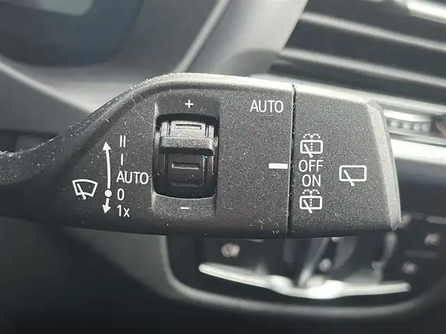 ＢＭＷ Ｘ３ xDrive20d Mスポーツ 静岡県 2020(令2)年 3.9万km 白 アダプティブクルーズコントロール/純正ナビ/（フルセグ/Bluetooth/ CarPlay）/360°カメラ/ヘッドアップディスプレイ/レーンキープアシスト/ブラインドスポットアシスト/コンフォートアクセス/ハーフレザーシート/LEDヘッドライト/オートハイビーム/純正19インチアルミホイール/電動リアゲート/ワイヤレス充電/パワーシート/シートヒーター/ドライビングアシスト＋/パーキングアシスト＋