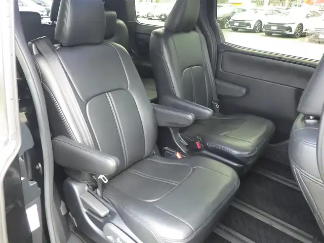 トヨタ ヴォクシー ZS 煌Ⅱ 千葉県 2020(令2)年 5.4万km イナズマスパーキングブラックガラスフレーク ワンオーナー/Toyota Safety Sense/・プリクラッシュセーフティ/・レーンディパーチャーアラート/・オートハイビーム/クルーズコントロール/両側パワースライドドア/純正SDナビ/地デジTV/【DVD/CD再生機能　Bluetooth接続】/バックカメラ/フリップダウンモニター（V12T-R68C）/革巻きステアリング/ETC（2.0）/LEDヘッドライト/フォグライト/ウインカーミラー/クリアランスソナー/純正16インチアルミホイル/スマートキー