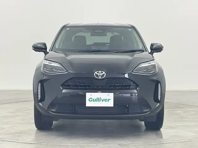 トヨタ ヤリスクロス ハイブリッド Z 群馬県 2024(令6)年 0.4万km ブラックマイカ 純正８型ナビ　全周囲カメラ　パーキングアシスト　アダプティブクルーズコントロール　安心降車アシスト　ＡＣ１００Ｖ　衝突被害軽減ブレーキ　前後ドライブレコーダー　ＬＥＤヘッドライト　ＥＴＣ２．０　禁煙車