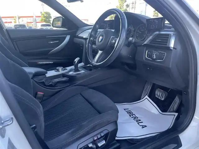 ＢＭＷ ３２０ｄ ツーリング Mスポーツ 滋賀県 2016(平28)年 5.2万km アルピンホワイトⅢ ACC /純ナビ /Bカメ /前後ドラレコ /純18incAW /オートテールゲート /レーンキープアシスト /衝突軽減 /コンフォートアクセス /パワーシート /パドルシフト /リアセンサー  /LEDライト /Bluetoothオーディオ /ETC