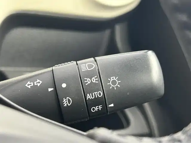 スズキ クロスビー HYBRID MZ 千葉県 2020(令2)年 3.1万km クラレットレッドメタリック 禁煙車/スズキセーフティサポート/・デュアルカメラブレーキサポート/・誤発進抑制機能/・後退時ブレーキサポート/・後方誤発進抑制機能/・車線維持支援機能/・車線逸脱警報機能/・ふらつき警報機能/・先行車発進お知らせ機能/・先行車発進お知らせ機能/・クルーズコントロール/純正8インチナビ/CD/DVD/Bluetooth/フルセグ/アラウンドビューモニター/クルーズコントロール/LEDオートライト/シートヒーター/純正16インチアルミホイール/パドルシフト/オートエアコン/アイドリングストップ/プッシュスタート/スマートキー