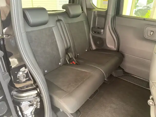 ホンダ Ｎ ＢＯＸ カスタム ターボ 埼玉県 2023(令5)年 0.8万km クリスタルブラックパール ホンダセンシング /純正メモリナビ /　　CD/DVD/BT/フルセグ/バックカメラ/両側パワースライドドア /レーダークルーズコントロール /LEDオートライト /ハーフレザーシート /シートヒーター /純正15インチアルミホイール/パドルシフト/ステアリングスイッチ/電子パーキング/純正ETC