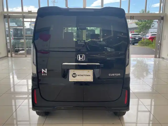 ホンダ Ｎ ＢＯＸ カスタム ターボ 埼玉県 2023(令5)年 0.8万km クリスタルブラックパール ホンダセンシング /純正メモリナビ /　　CD/DVD/BT/フルセグ/バックカメラ/両側パワースライドドア /レーダークルーズコントロール /LEDオートライト /ハーフレザーシート /シートヒーター /純正15インチアルミホイール/パドルシフト/ステアリングスイッチ/電子パーキング/純正ETC