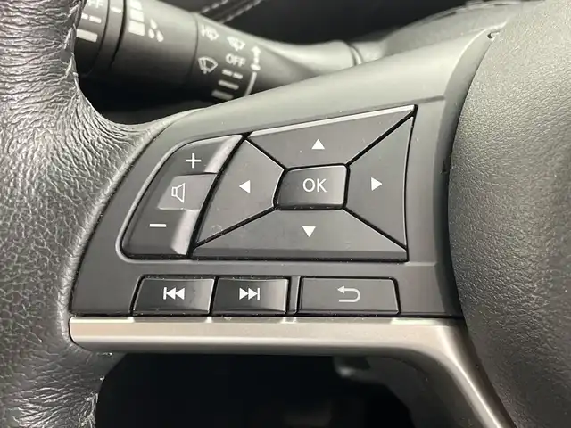 日産 セレナ ハイウェイスター Vセレクション 群馬県 2018(平30)年 3.3万km ブリリアントホワイトパール 純正９型ナビ　全周囲カメラ　クルーズコントロール　車線逸脱警報　衝突被害軽減ブレーキ　コーナーセンサー　両側パワースライドドア　ＬＥＤヘッドライト　ドライブレコーダー　ＥＴＣ　純正アルミホイール
