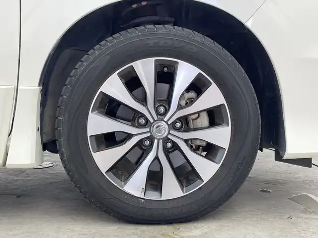 日産 セレナ ハイウェイスター Vセレクション 群馬県 2018(平30)年 3.3万km ブリリアントホワイトパール 純正９型ナビ　全周囲カメラ　クルーズコントロール　車線逸脱警報　衝突被害軽減ブレーキ　コーナーセンサー　両側パワースライドドア　ＬＥＤヘッドライト　ドライブレコーダー　ＥＴＣ　純正アルミホイール