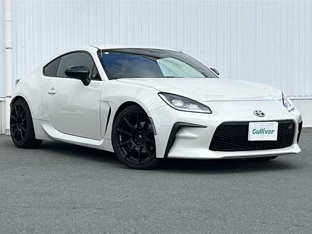 トヨタ ＧＲ８６ RZ 三重県 2022(令4)年 4.5万km クリスタルホワイトパール 純正ナビ/バックカメラ/ハーフレザーシート/ETC/スペアキー/前方ドライブレコーダー/前席シートヒーター/USB給電ポート/革巻きステアリング/ステアリングスイッチ/LEDヘッドライト/オートライト/純正フロアマット/電動格納ミラー/禁煙車